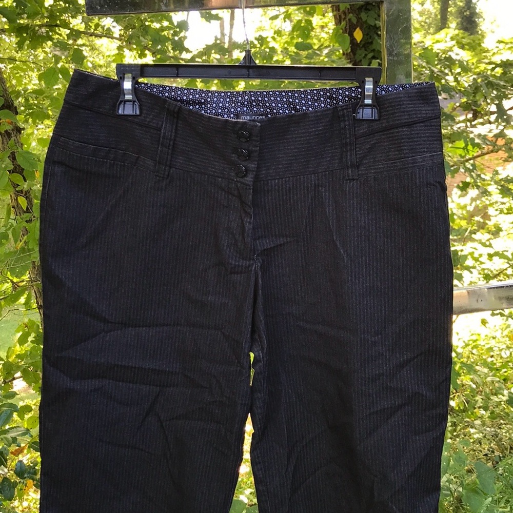 Maurices Charcoal Gray Black Striped Capris Shorts Juniors 11/12 Floral Lining